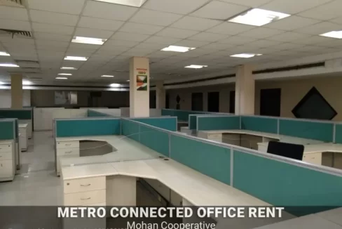 Commercial property for rent near the Mathura Road flyover